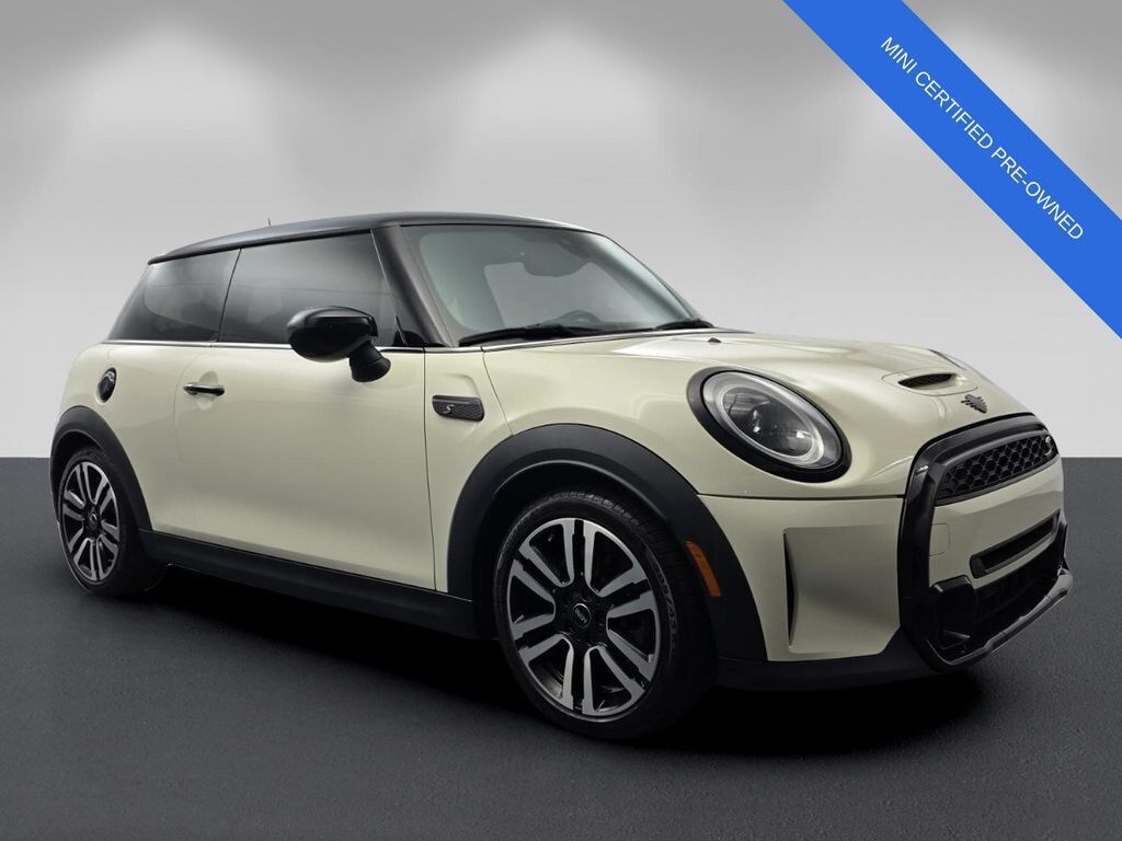 2023 MINI Hardtop