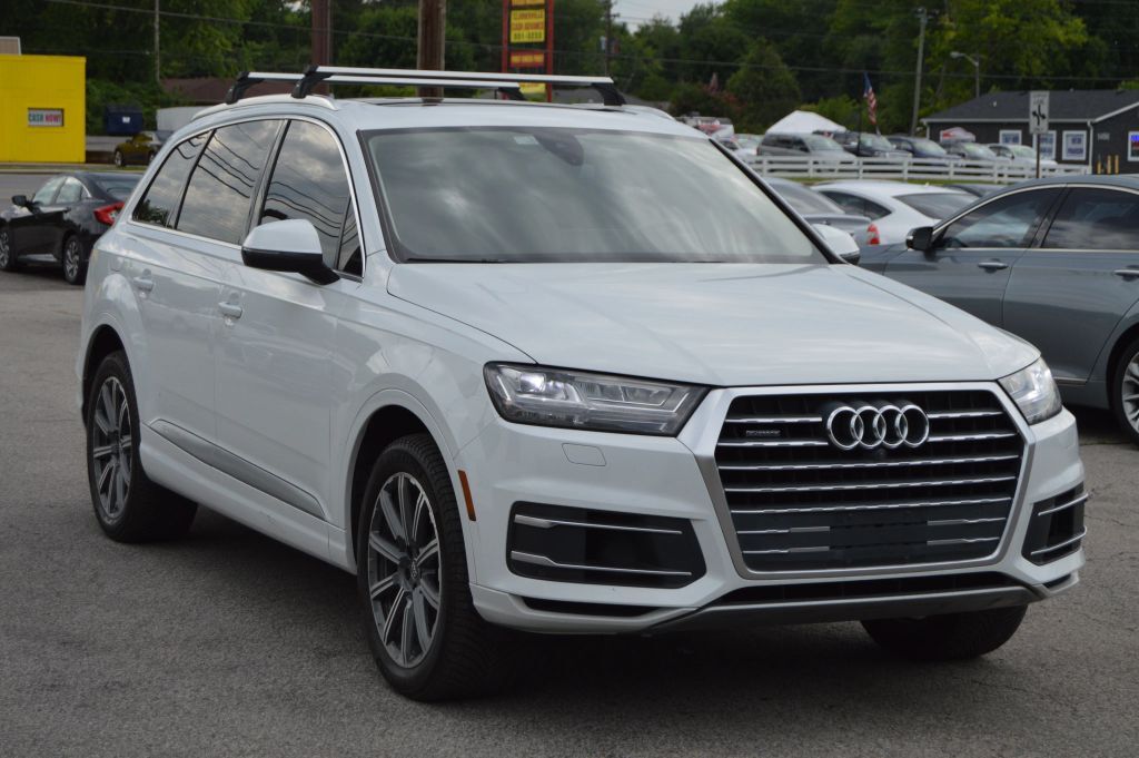 2017 AUDI Q7