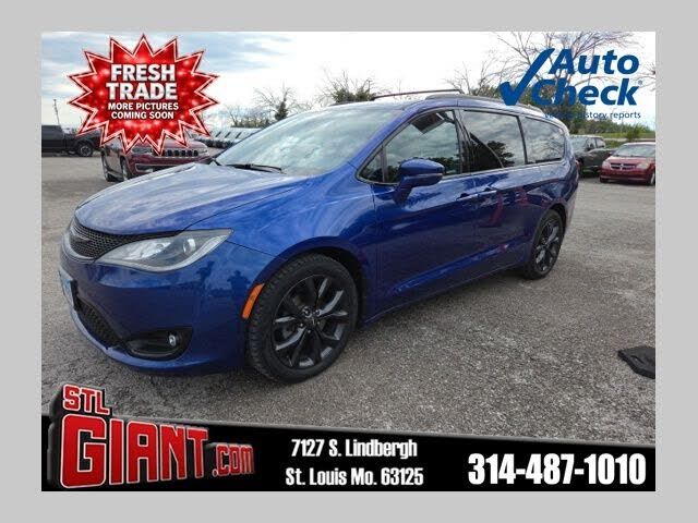 2019 CHRYSLER Pacifica