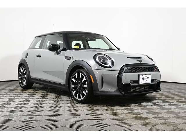 2023 MINI Hardtop