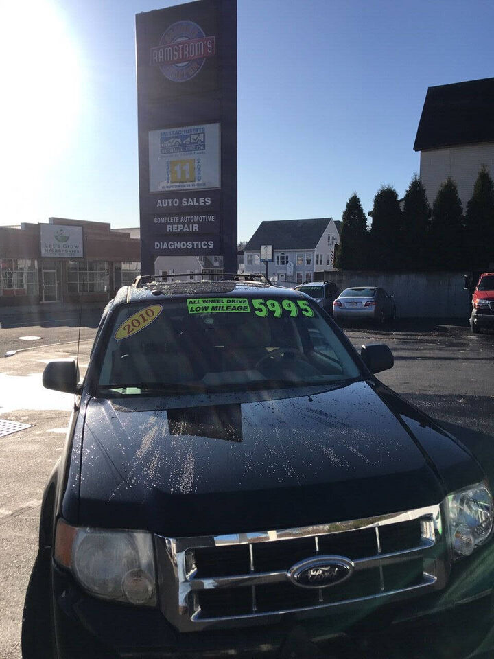 2010 FORD Escape