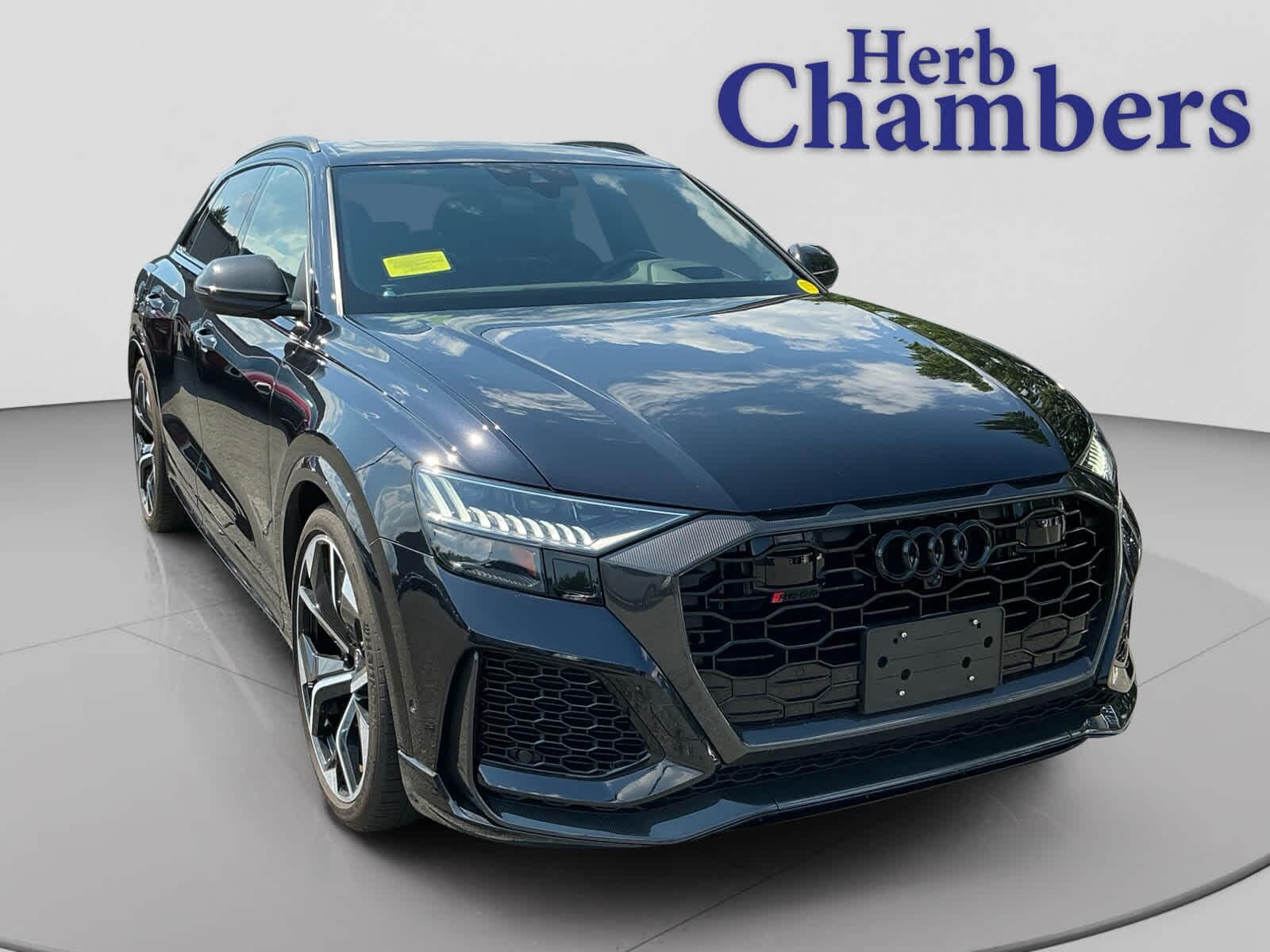 2021 AUDI RS Q8