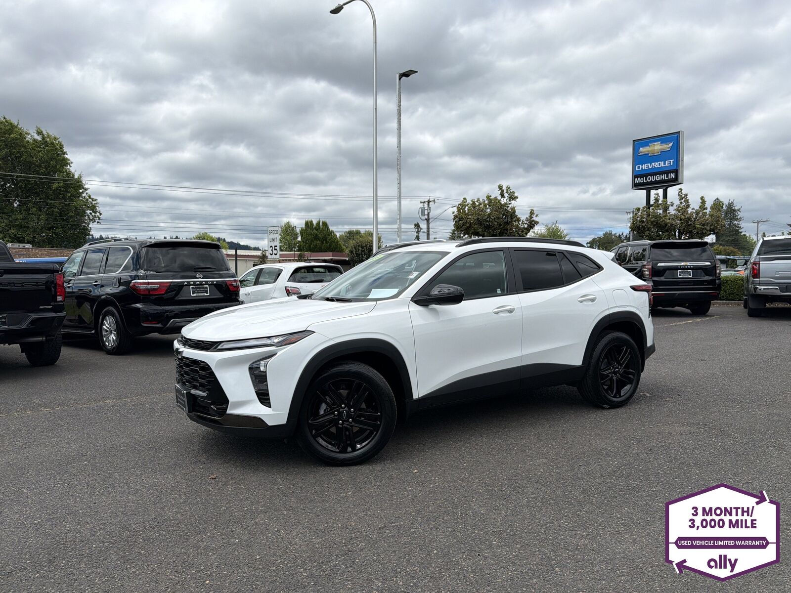 2025 CHEVROLET Trax