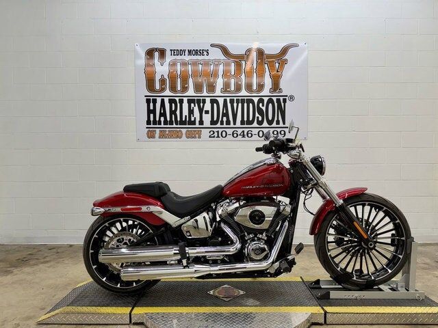 2025 HARLEY-DAVIDSON Breakout