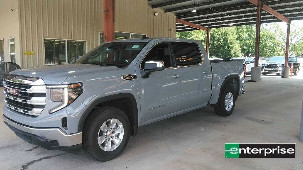 2024 GMC Sierra