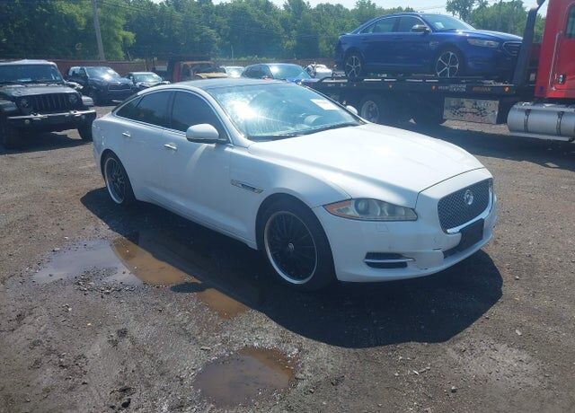 2011 JAGUAR XJ