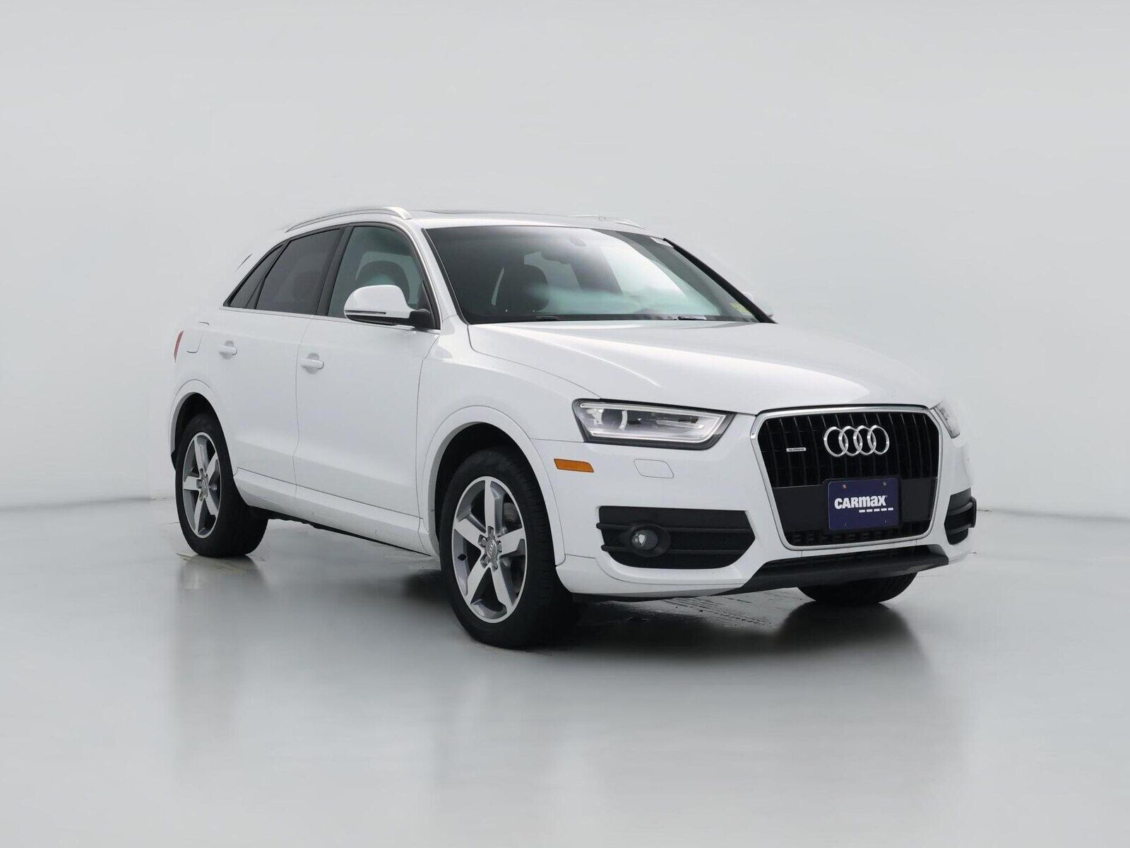 2015 AUDI Q3
