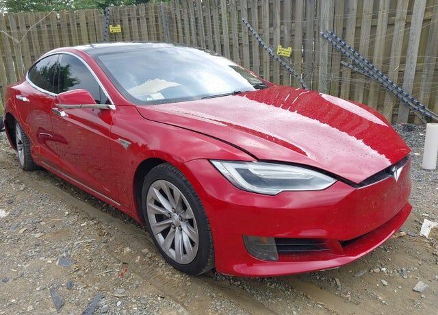 2016 TESLA Model S