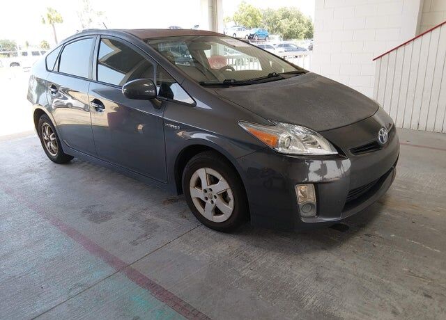2011 TOYOTA PRIUS