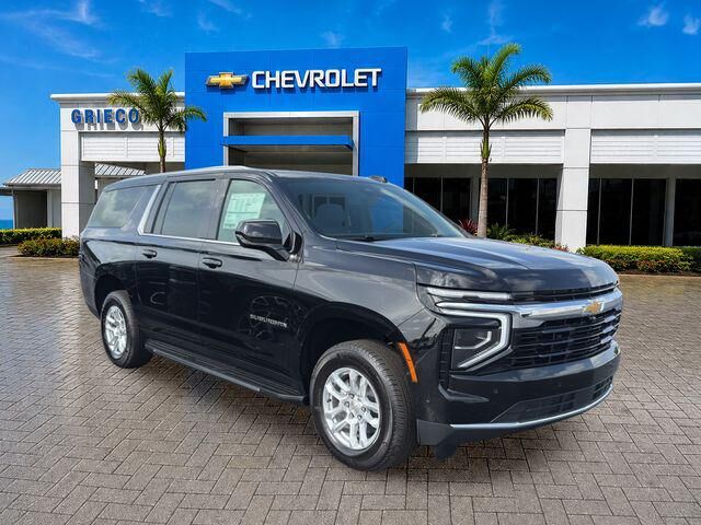 2026 CHEVROLET Suburban