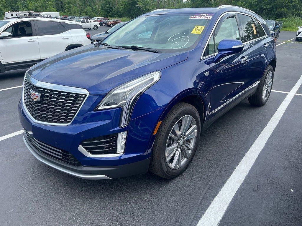 2025 CADILLAC XT5