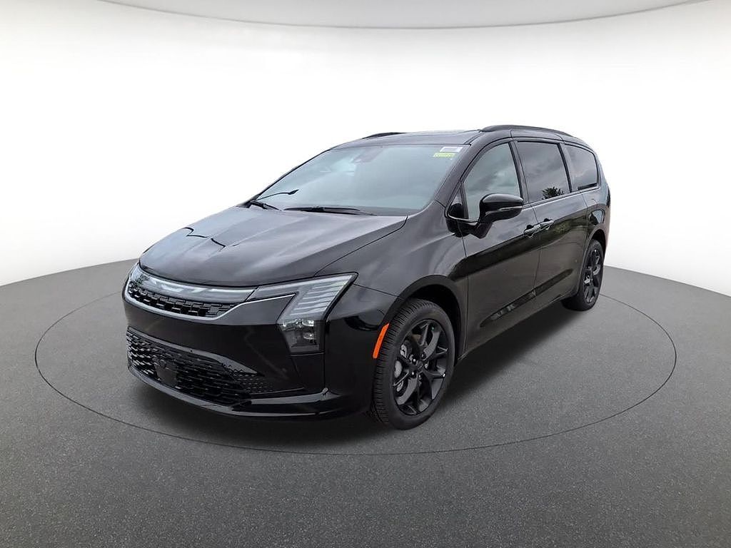 2027 CHRYSLER Pacifica