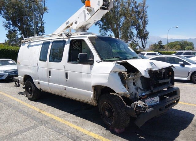 2008 FORD E-350
