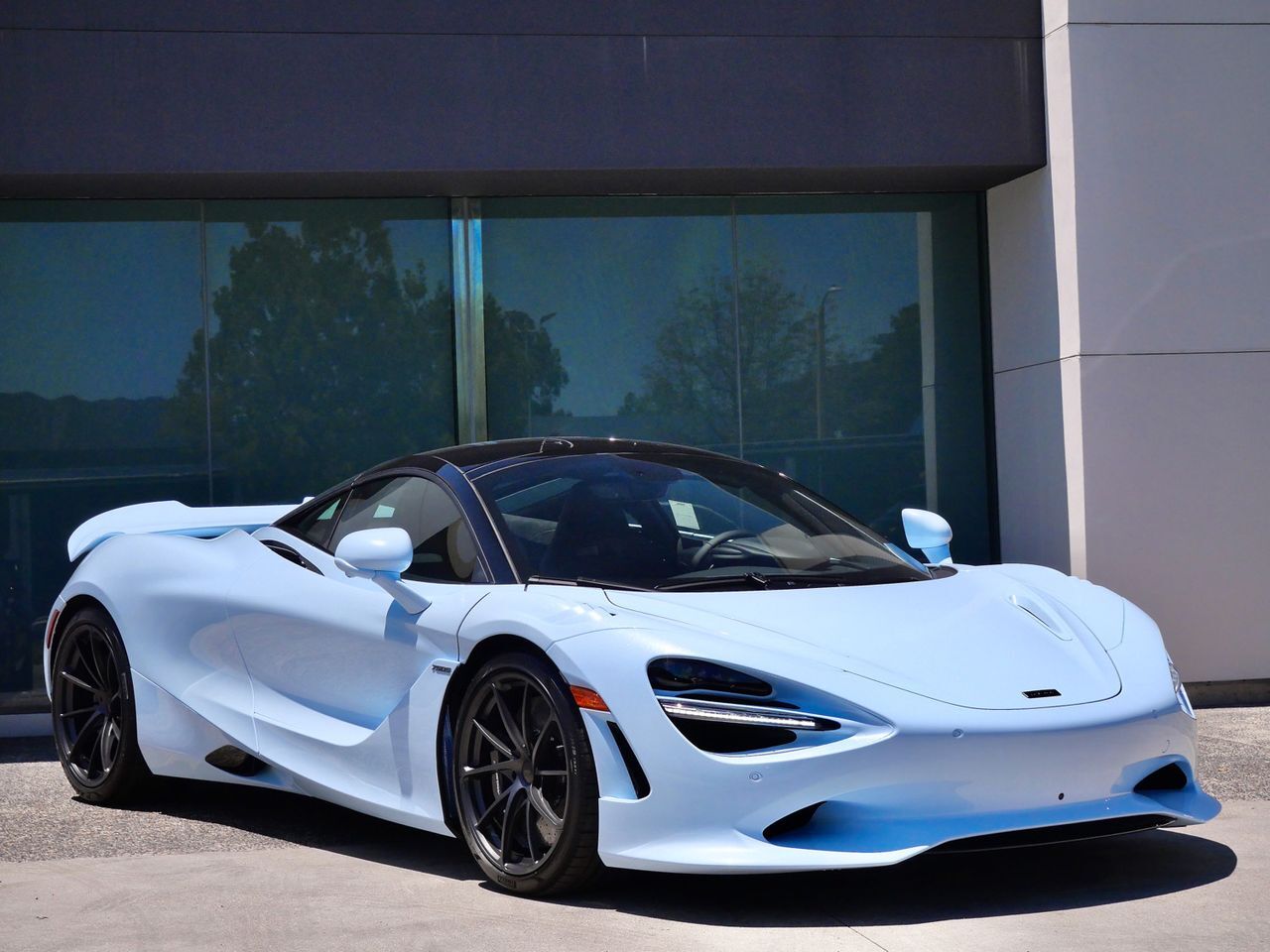 2027 MCLAREN 750S