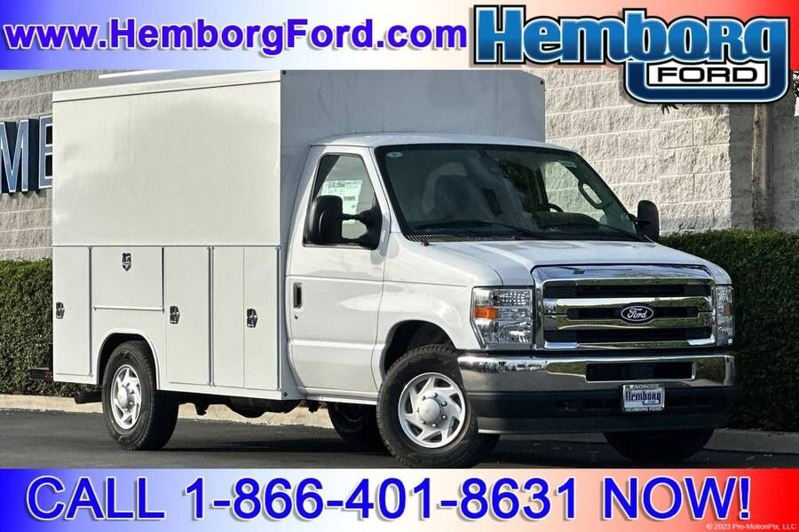 2026 FORD E-350