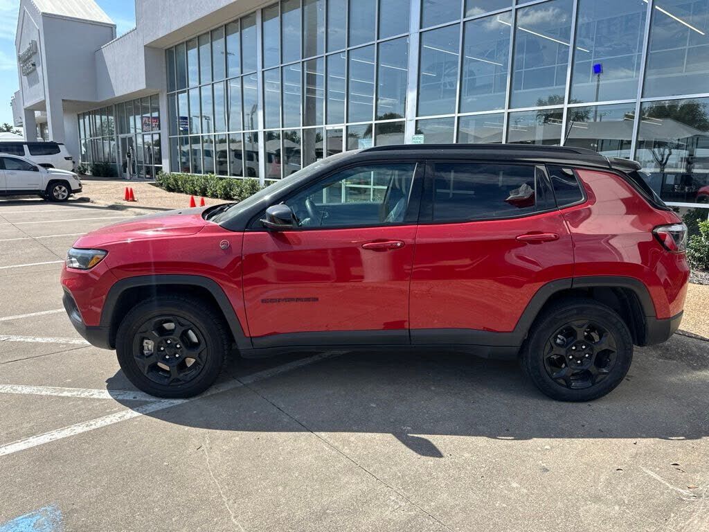 2024 JEEP Compass