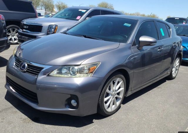 2013 LEXUS CT