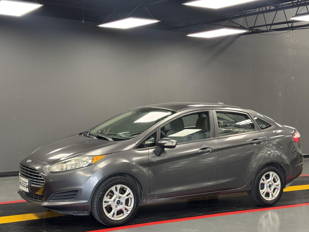2015 FORD Fiesta