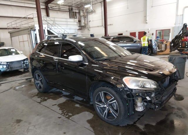 2017 VOLVO XC60