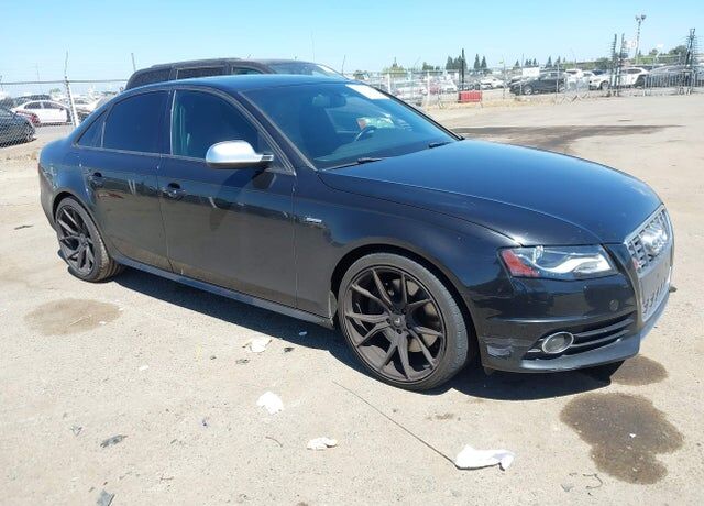 2010 AUDI S4