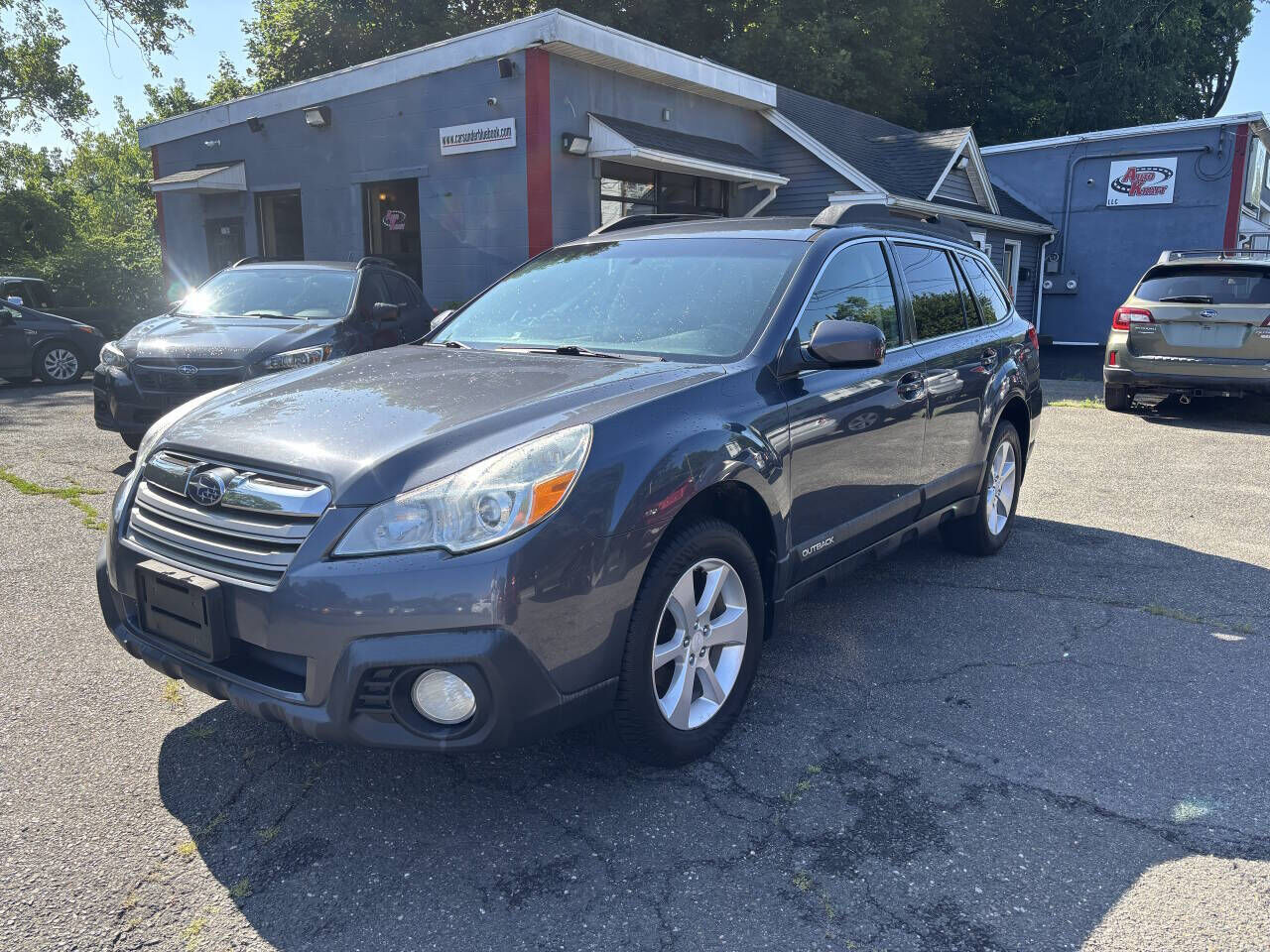 2014 SUBARU Outback