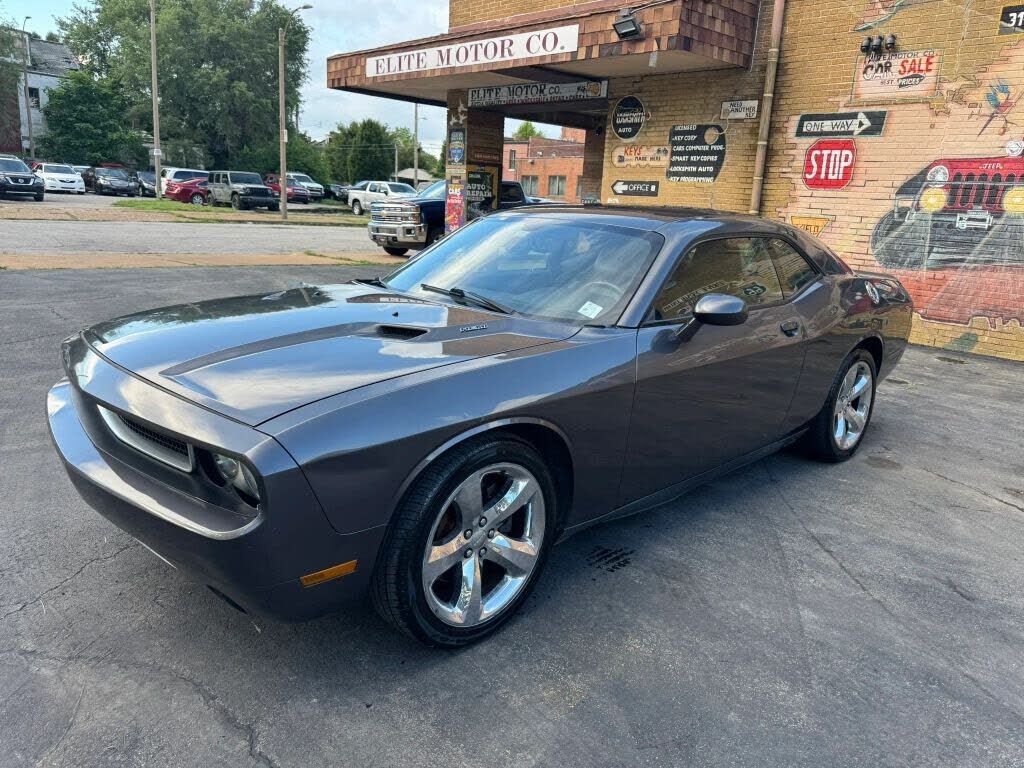 2013 DODGE Challenger
