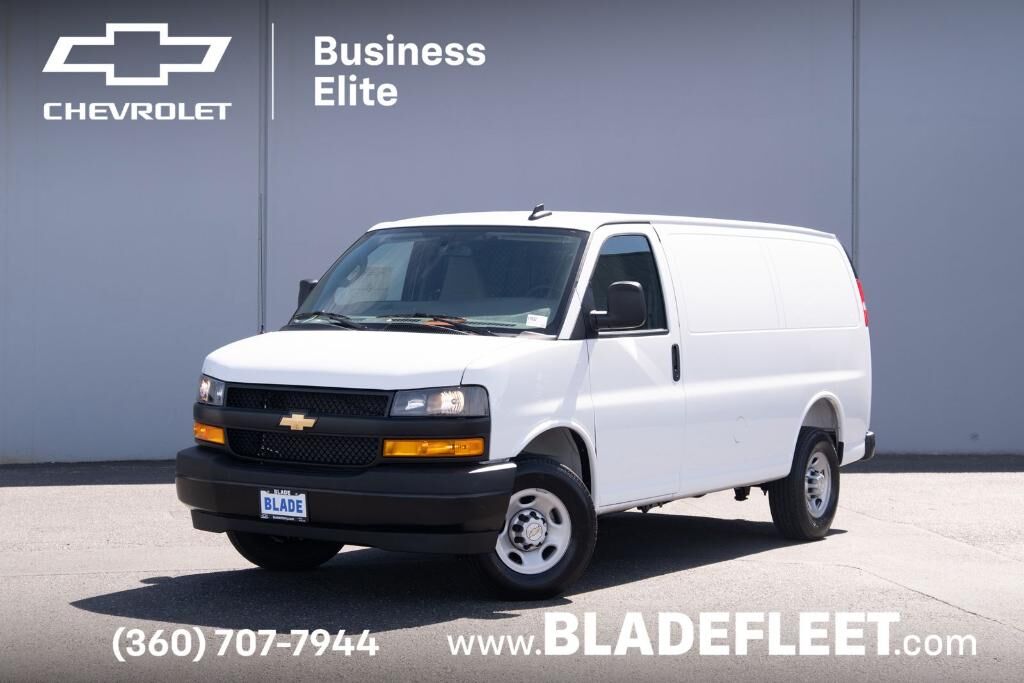 2026 CHEVROLET Express