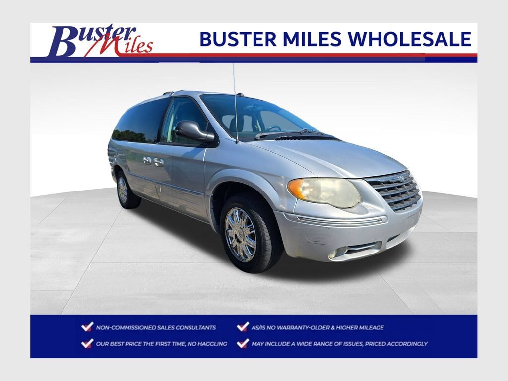 2005 CHRYSLER Town and Country