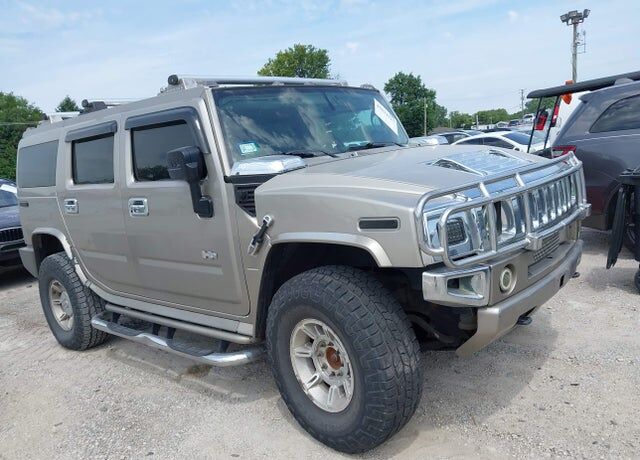 2004 HUMMER H2