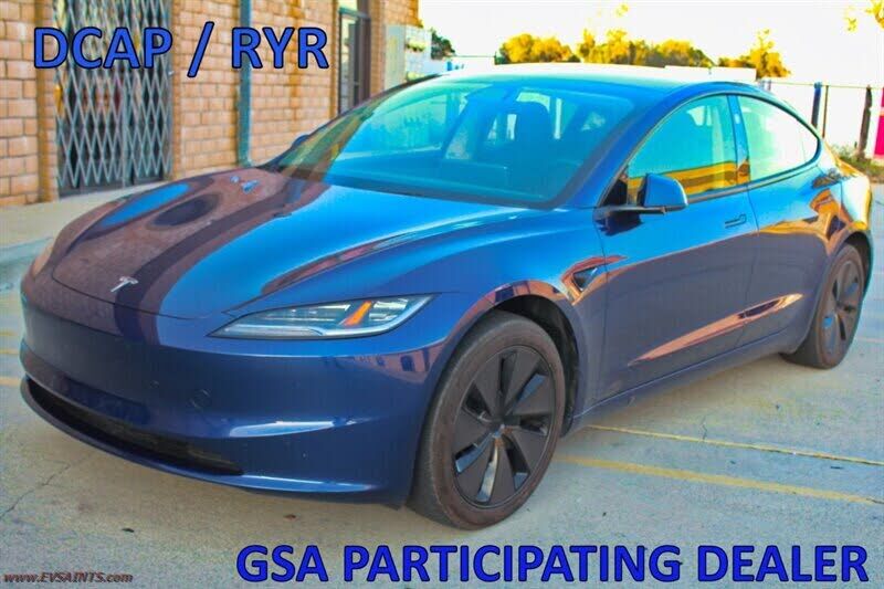 2025 TESLA Model 3