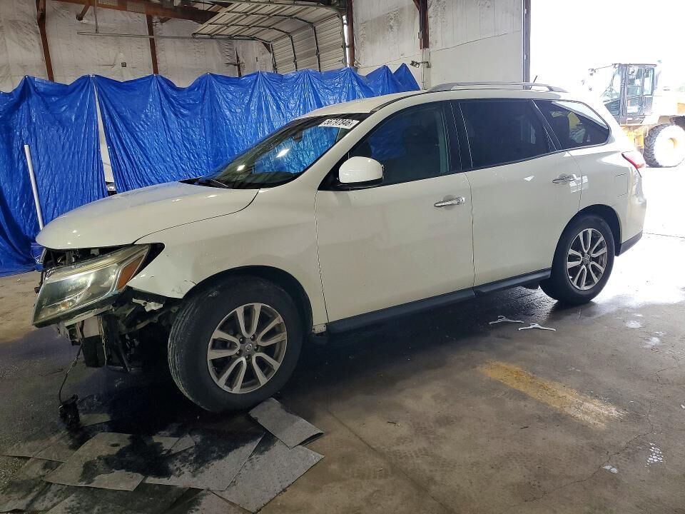 2016 NISSAN Pathfinder