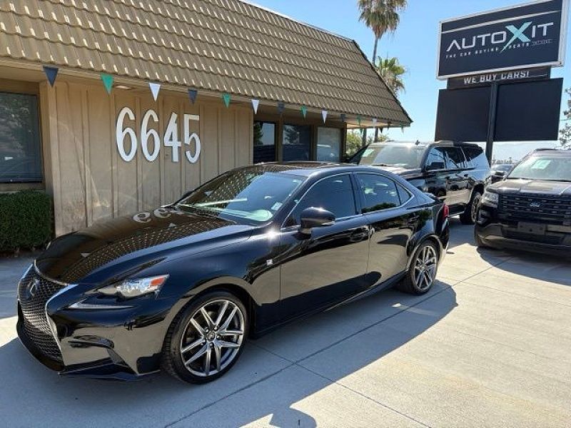 2015 LEXUS IS