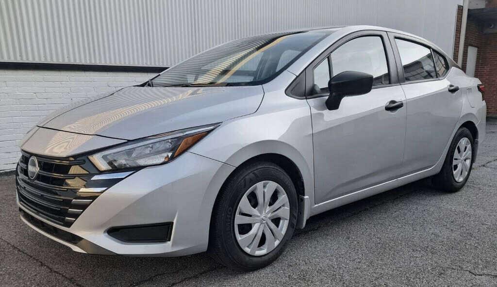 2025 NISSAN Versa
