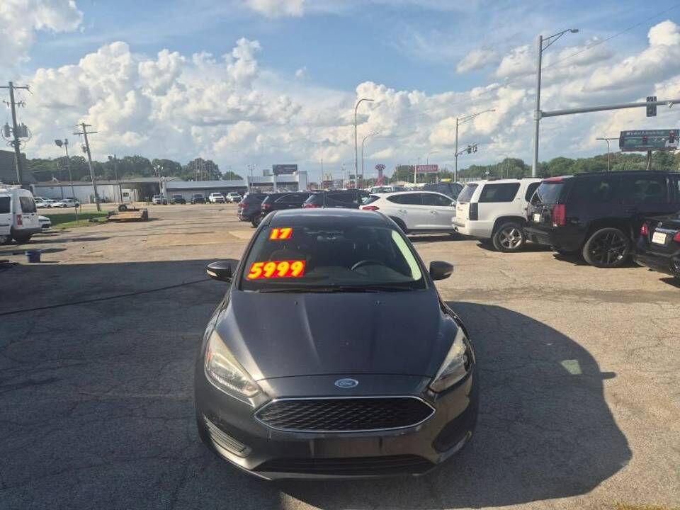 2017 FORD Focus