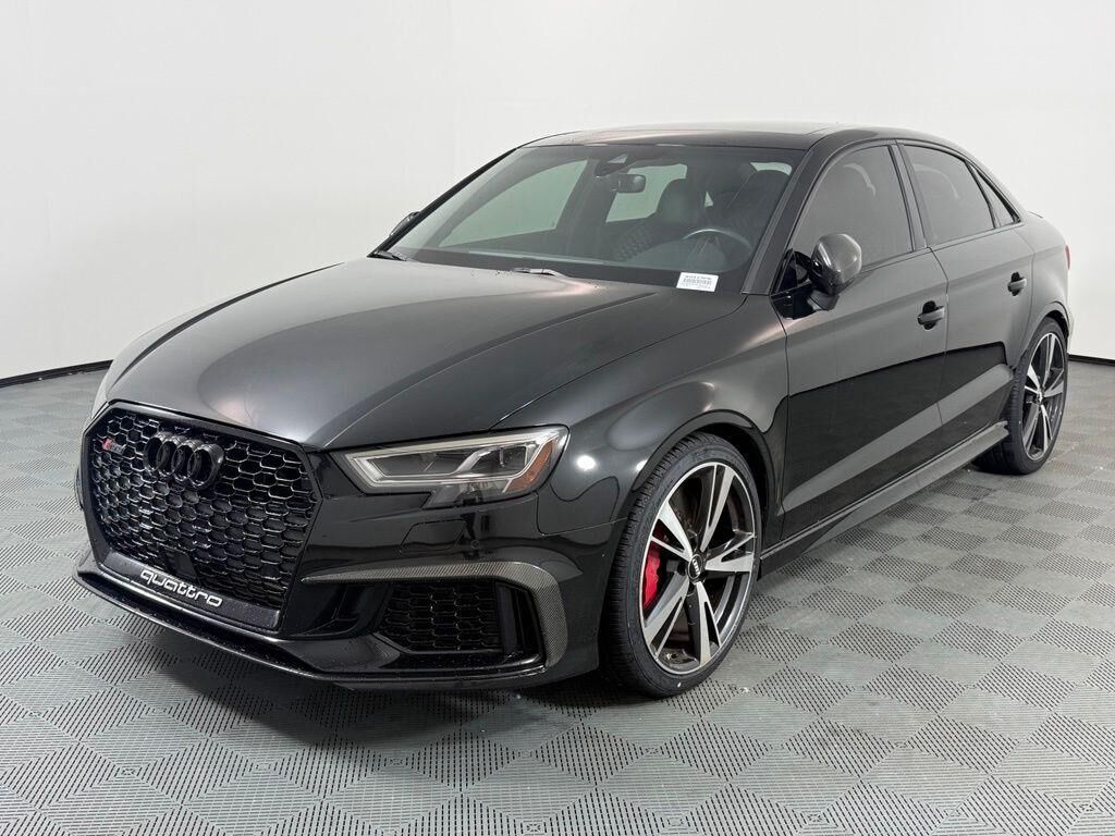 2019 AUDI RS3