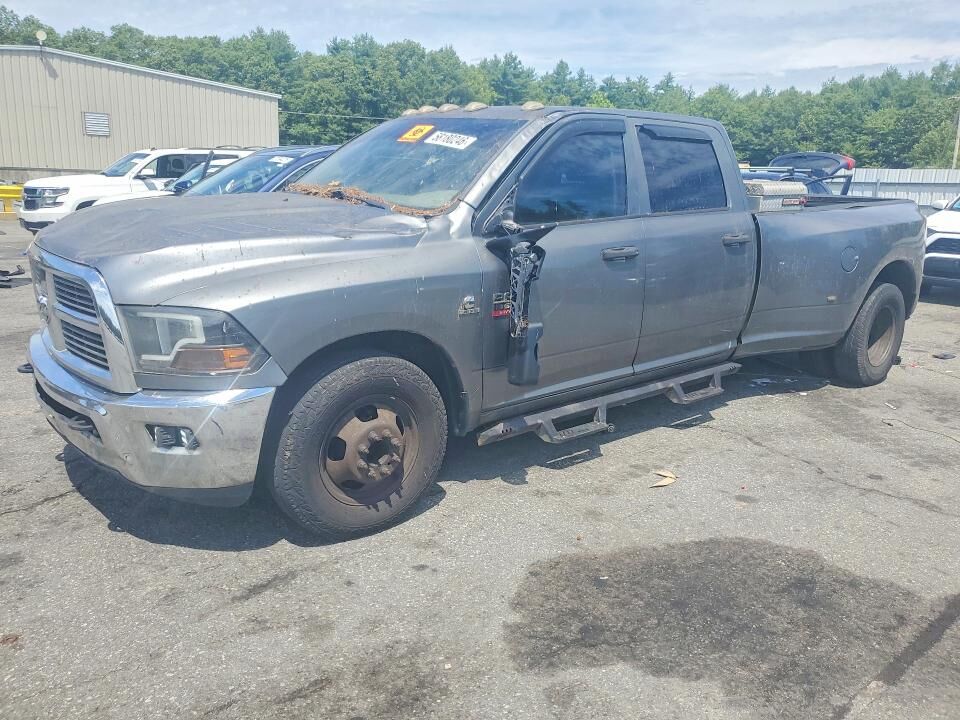 2012 DODGE Ram