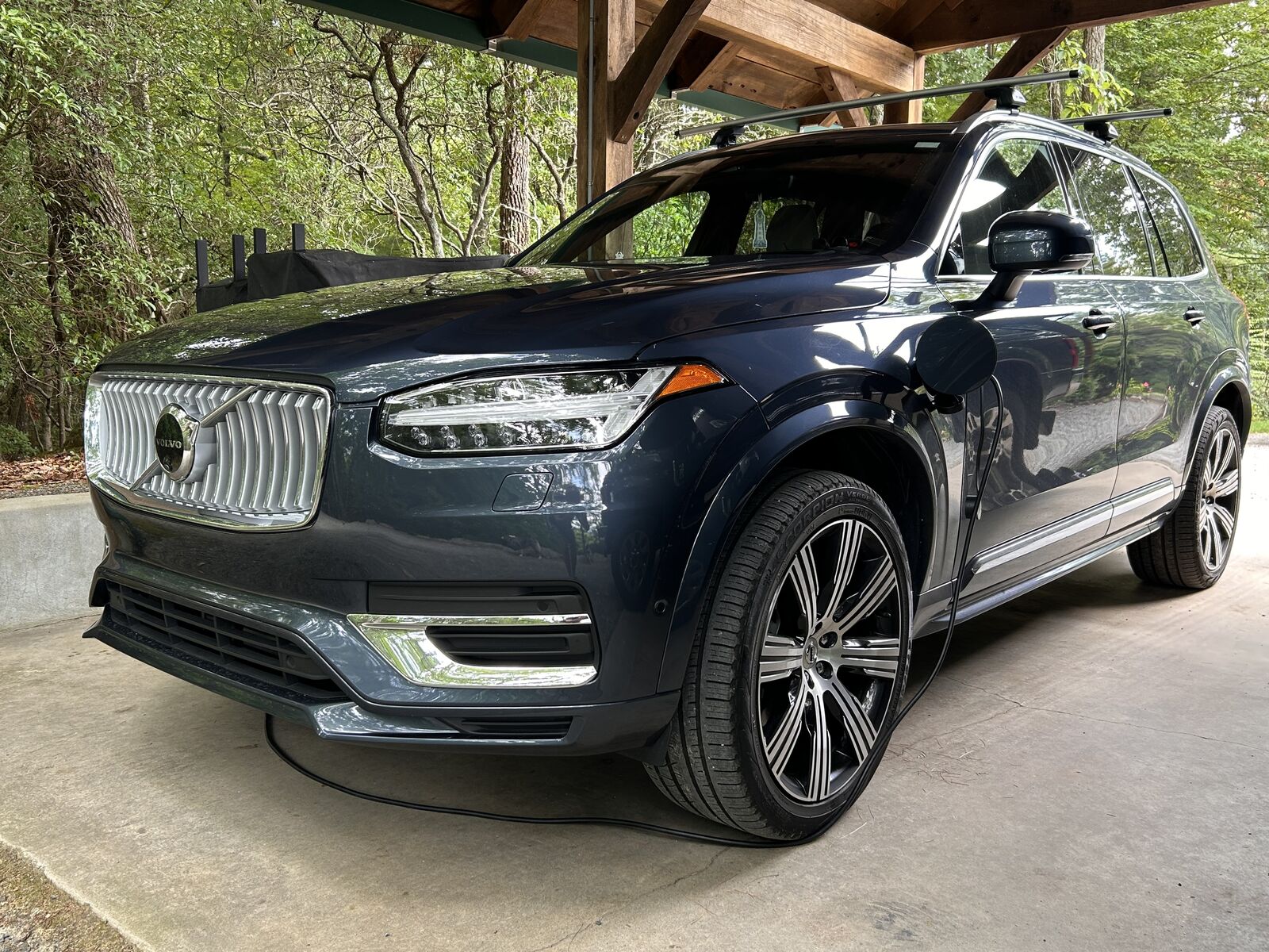 2025 VOLVO XC90