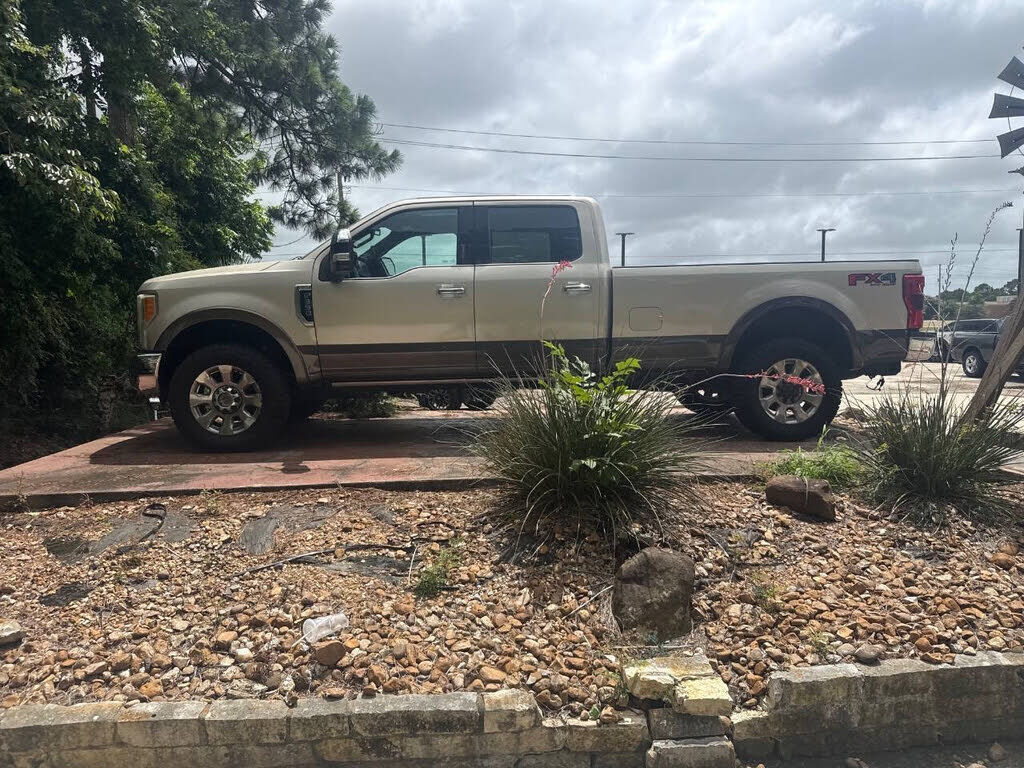 2017 FORD F-350