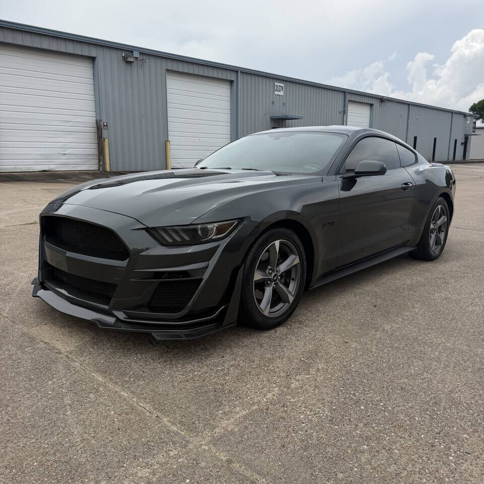 2015 FORD Mustang