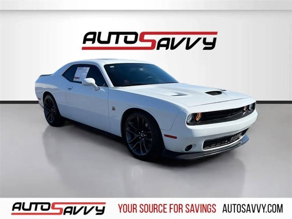 2023 DODGE Challenger