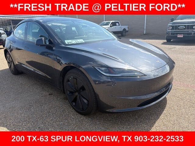 2025 TESLA Model 3