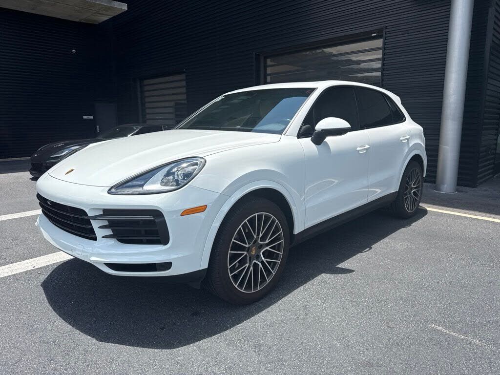 2021 PORSCHE Cayenne