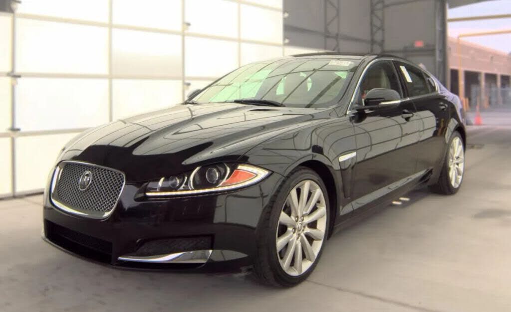 2013 JAGUAR XF