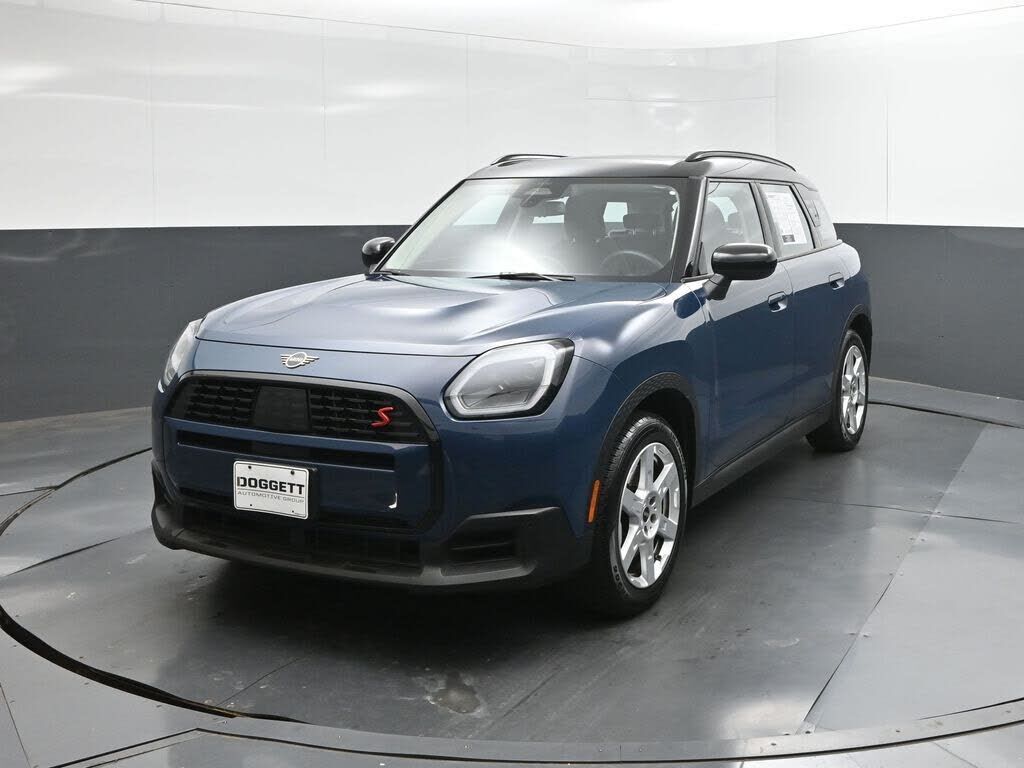 2025 MINI Countryman