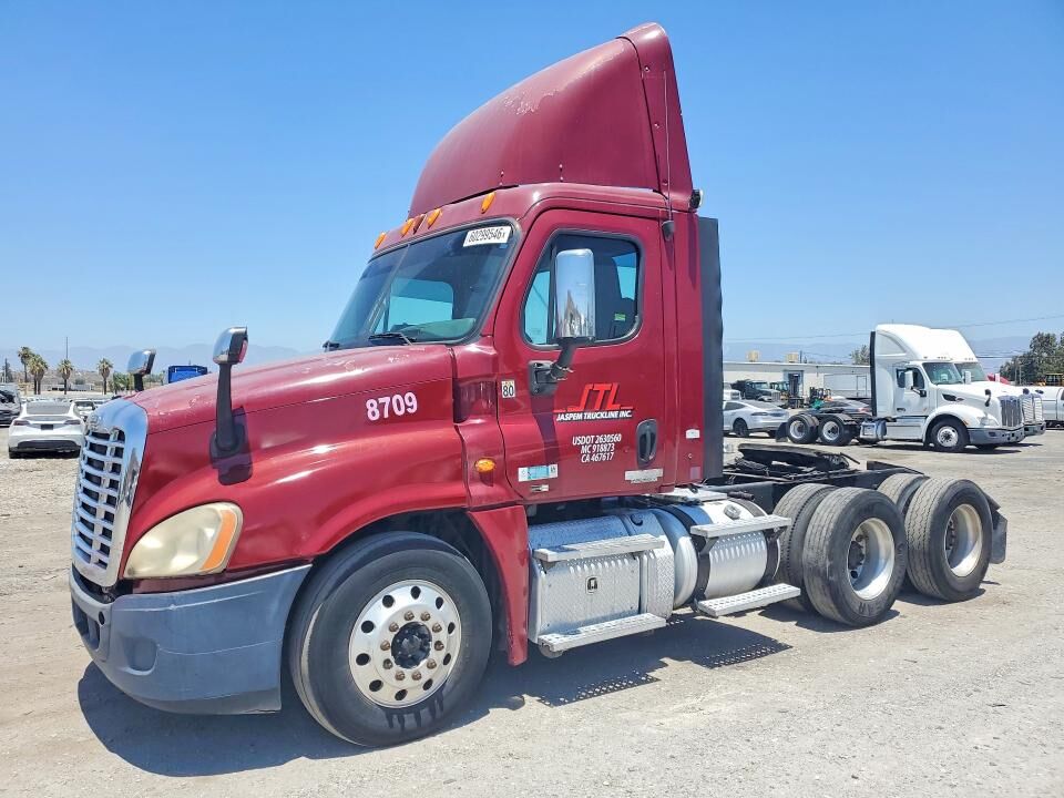 2011 FREIGHTLINER Cascadia