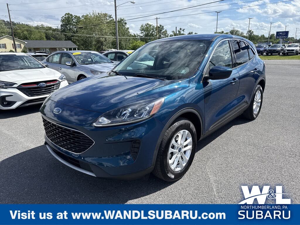 2020 FORD Escape