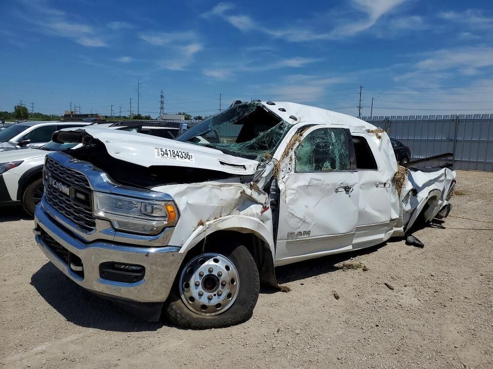 2022 RAM 3500