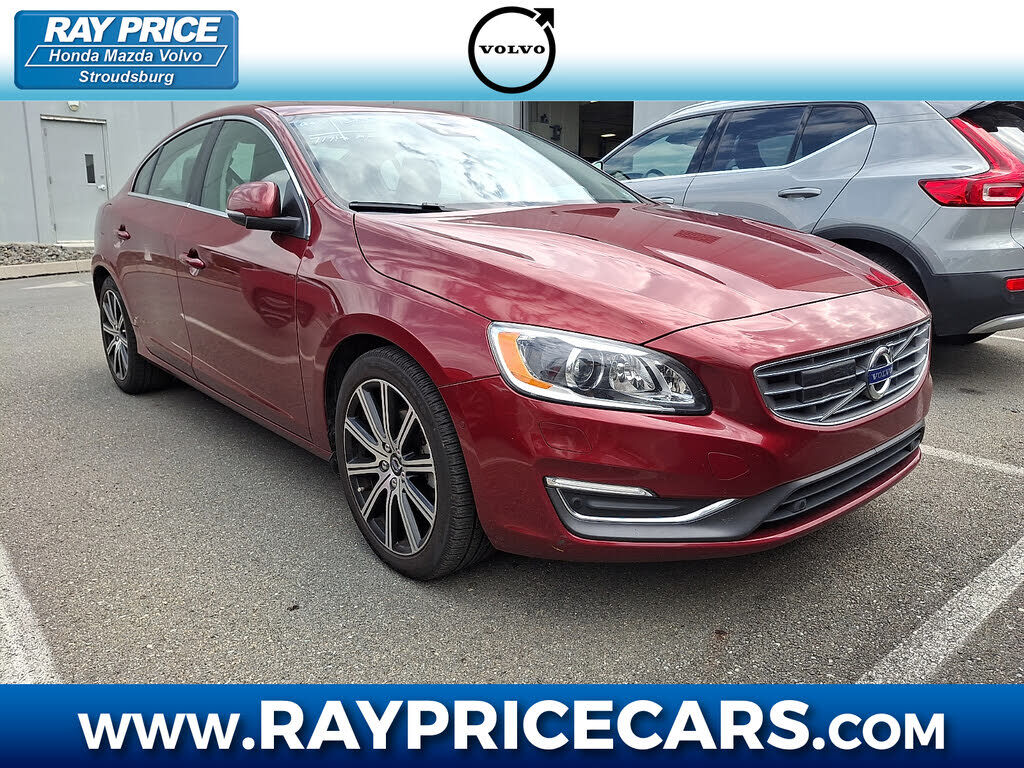 2016 VOLVO S60