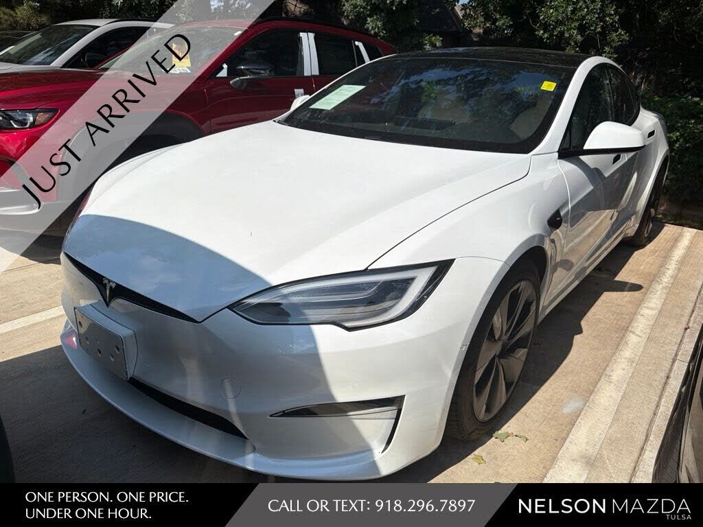 2021 TESLA Model S