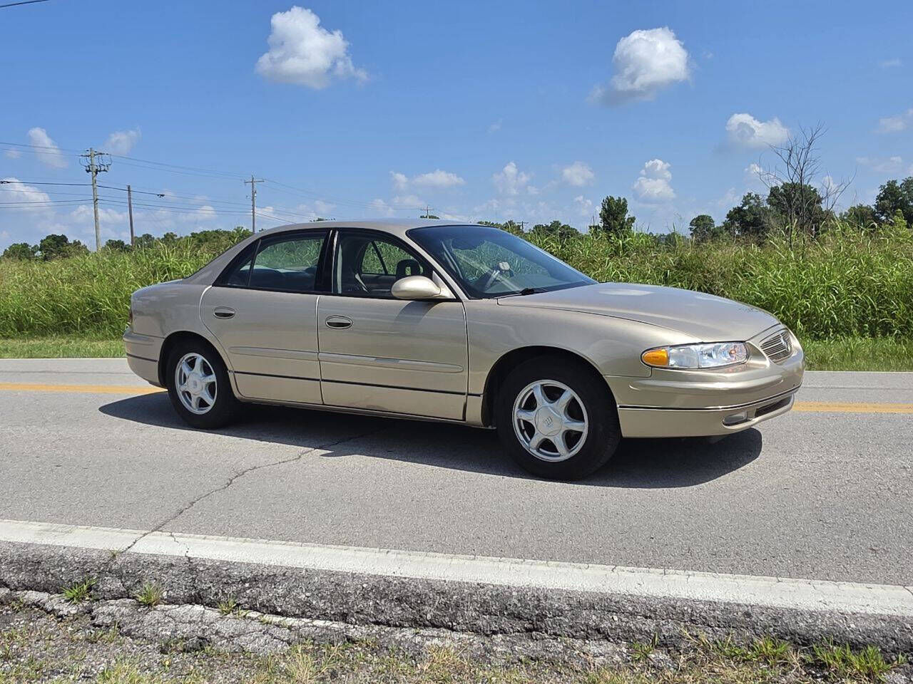 2004 BUICK Regal